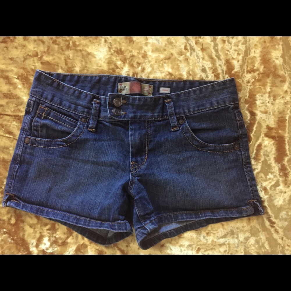 Old Navy Sz 4 Ultra Low Waist Denim Stretch Shorts